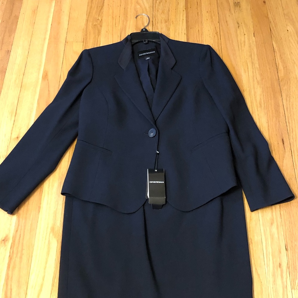 Emporia Armani NWT navy blue suit (blazer & skirt)